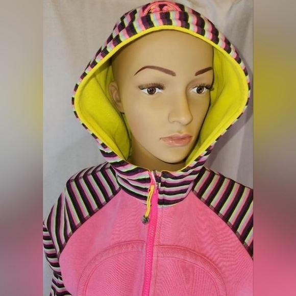 Lululemon | Hoodie | XS | Pink and Yellow | Women - Picture 4 of 9